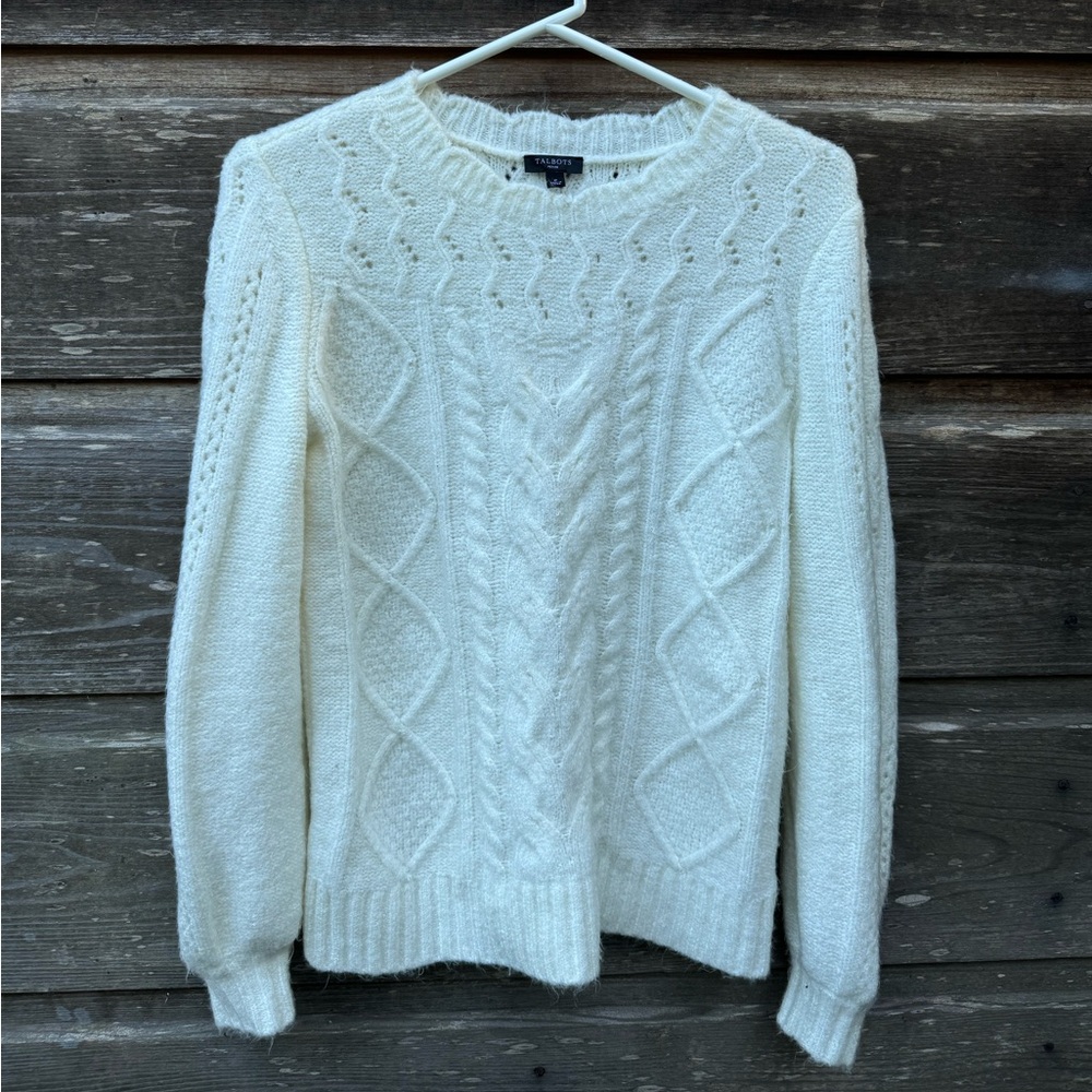 Women's cashmere White Cable Knit Sweater